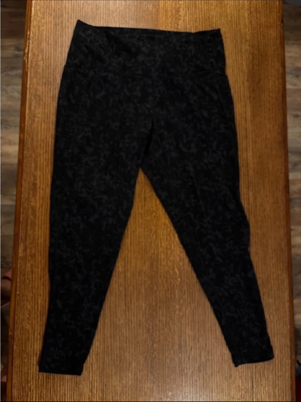 Danskin Black Patterned Leggings